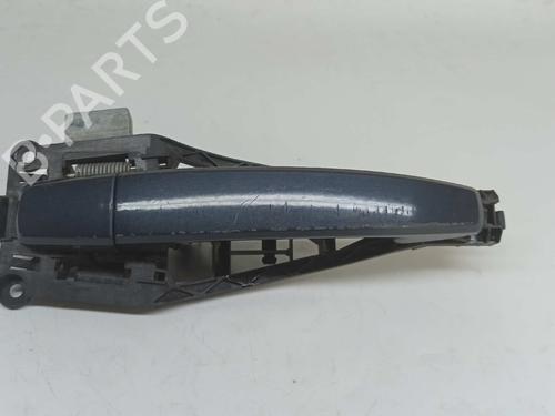 Klamka zewnętrzna drzwi przednich prawych OPEL ZAFIRA / ZAFIRA FAMILY B (A05) 1.9 CDTI (M75) | BP6784020C129