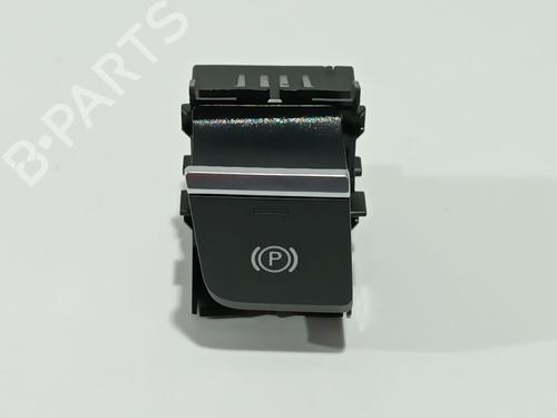 switch-audi-q5-sportback-fyt-2020-36050512 main image