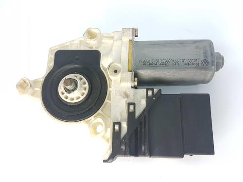 Rudehejsemotor bagstkærm venstre SEAT LEON (1M1) 1.6 (100 hp) 3353294