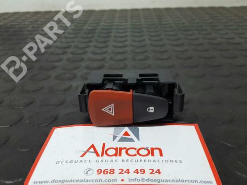 Advarselsbryter RENAULT MEGANE III Hatchback (BZ0/1_, B3_) 1.5 dCi (86 hp) 6628404