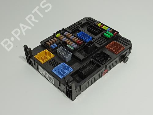 Fuse box PEUGEOT 2008 I (CU_) 1.2 THP 130 / PureTech 130 | BP29047118E1