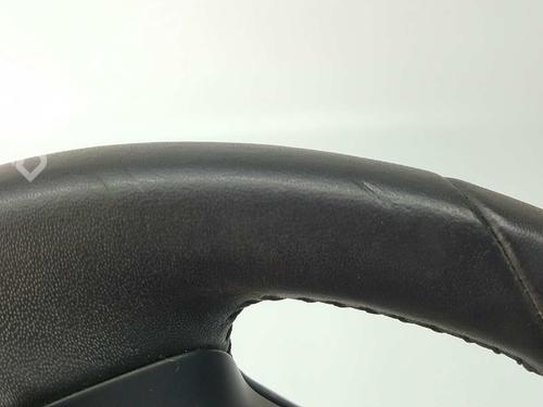 Steering wheel PEUGEOT 2008 I (CU_) 1.2 THP 110 / PureTech 110 | BP2734570C49 