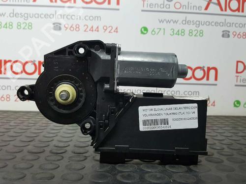 Right front window motor VW TOUAREG (7LA, 7L6, 7L7) 3.0 V6 TDI | BP2739057E20 