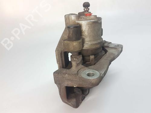Used Right front brake caliper TOYOTA YARIS (_P13_) [2010-2020]  11542508