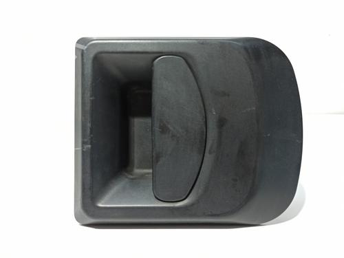 Używane Klamka zewnętrzna drzwi przednich prawych IVECO DAILY III Van 35 C 12 V, 35 S 12 V (AGKA43A2, AGKB43A2, AGKB46A2,... (116 hp) 19165028