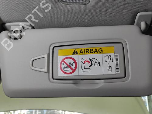 Right sun visor INFINITI Q30 1.5 D | BP27307647I2