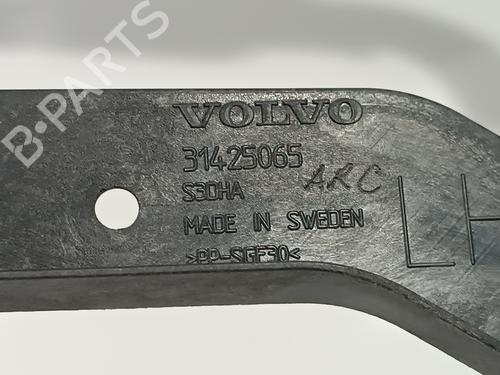 Support VOLVO V90 II Cross Country (236) D4 AWD | BP18458967C155