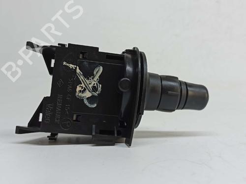 Headlight switch RENAULT SCÉNIC II (JM0/1_) 1.5 dCi (JM0F) | BP7113205I24
