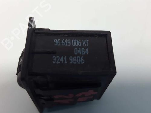 Spak kontakt CITROËN C4 CACTUS 1.2 VTi 82 | BP14534571I30
