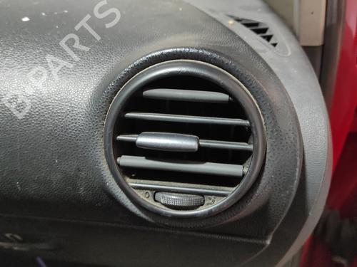 air-vent-seat-leon-1p1-2005-2006-2007-2008-2009-2010-2011-2012-2013-26726210 main image