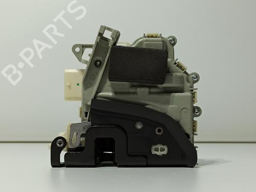 Front right lock AUDI A1 Sportback (8XA, 8XF) 1.6 TDI | BP22919925C97