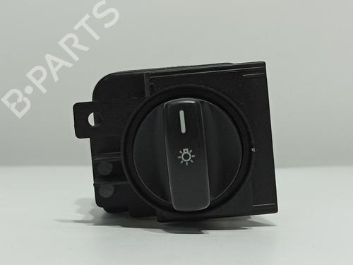 Used Headlight switch MERCEDES-BENZ B-CLASS Sports Tourer (W245) B 180 CDI (245.207) (109 hp) 12908547