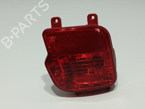 Used Right front fog light PEUGEOT 3008 II SUV (MC_, MR_, MJ_, M4_) 1.5 BlueHDi 130 (131 hp) 28712754