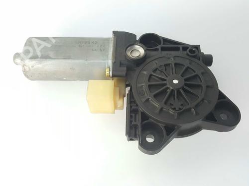 BP6576075E23 main image