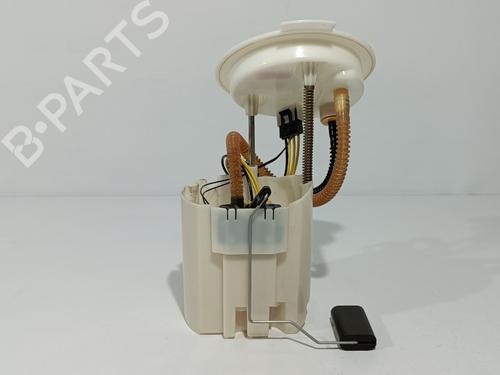 Used Fuel pump BMW 1 (F40) 118 d (150 hp) 28446327