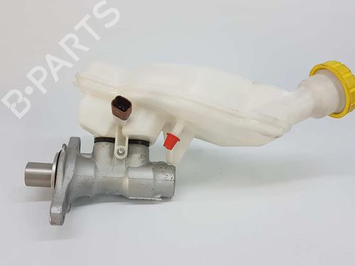 Brake master cylinder CITROËN C3 III (SX) 1.5 BlueHDi 100 (SXYHYP, SXYHTU) | BP7967494M77