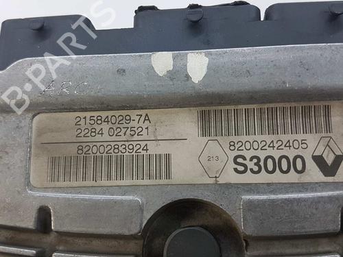 Engine control unit (ECU) RENAULT MEGANE II (BM0/1_, CM0/1_) 1.6 16V (BM0C, CM0C) | BP8154927M57