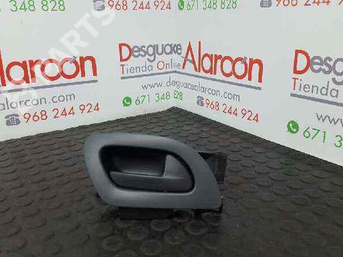 Poignée intérieure avant droite PEUGEOT EXPERT Tepee (VF3X_) 2.0 HDi 120 (120 hp) 3281274