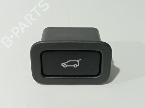 switch-land-rover-range-rover-velar-l560-2017-34445466 main image