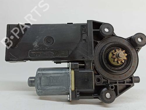 Used Left front window motor RENAULT MEGANE III Hatchback (BZ0/1_, B3_) 2.0 dCi (BZ0Y) (150 hp) 7011305
