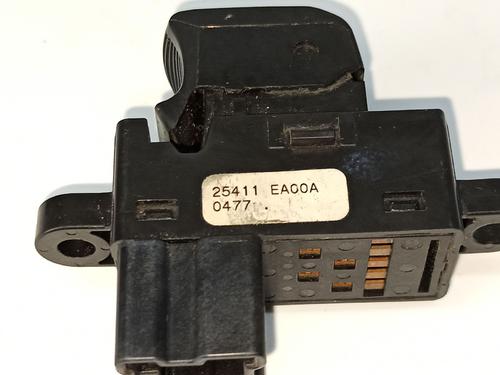 Right front window switch NISSAN PATHFINDER III (R51) | BP3332715I26