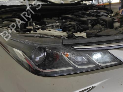 Right headlight TOYOTA COROLLA Saloon (_E21_) 1.8 VVTi Hybrid (ZWE211, MZEA12) | BP36303726C29 - Image 2