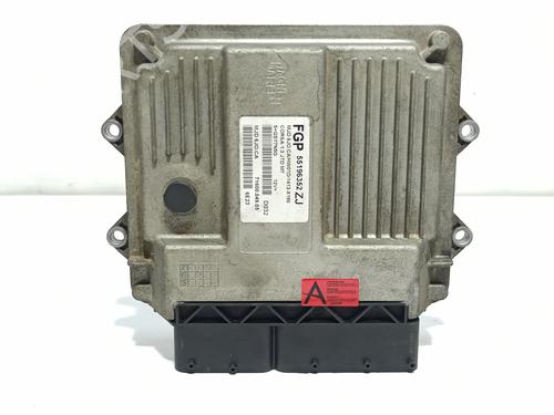 Centralita motor OPEL CORSA C (X01) 1.3 CDTI (F08, F68) (70 hp) 28504641