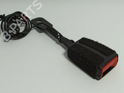 Used Seat buckle FIAT 500L (351_, 352_) [2012-2025]  19106928
