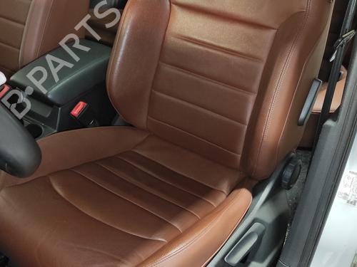 left-front-seat-seat-ateca-kh7-khp-10-tsi-2016-19028986 main image