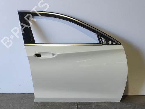 right-front-door-infiniti-q30-2015-27307655 main image