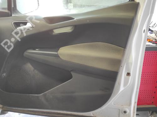 right-front-door-panel-ford-tourneo-courier-b460-mpv-15-tdci-2014-17872926 main image