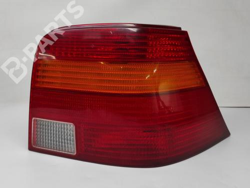 Højre baglygte VW GOLF IV (1J1) 1.6 (100 hp) 11918369