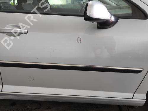 Right front door PEUGEOT 407 (6D_) 2.0 (6DRFNB, 6DRFNE) | BP28207137C3