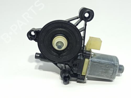 Right front window motor AUDI A4 B9 Avant (8W5, 8WD) 2.0 TDI | BP19579067E20