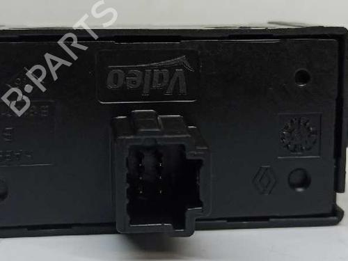 Warning switch RENAULT TWINGO II (CN0_) 1.5 dCi 90 | BP6796227I22