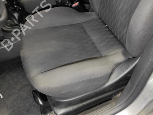 Sæde venstre fortil FORD FOCUS I (DAW, DBW) 1.8 TDCi | BP29345390C15 