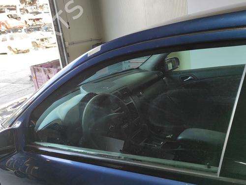 front-left-door-window-mercedes-benz-c-class-w203-2000-2001-2002-2003-2004-2005-2006-2007-38543434 main image
