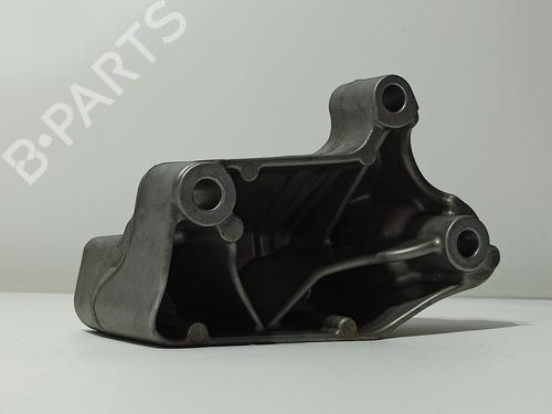 Used Engine mount AUDI A3 (8V1, 8VK) 1.0 TFSI (115 hp) 18249455