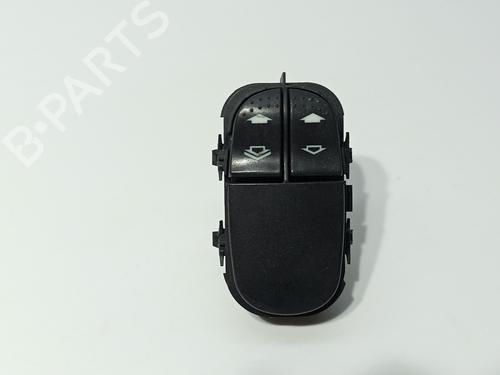 Left front window switch FORD FOCUS I (DAW, DBW) 1.8 TDCi | BP38873875I27 - Image 2