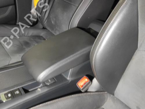 armrest-center-console-vw-arteon-3h7-3h8-2017-36477012 main image