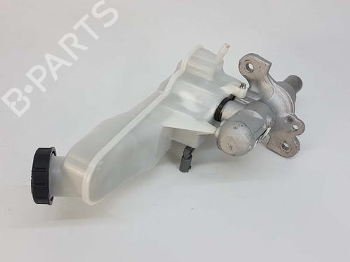Brake master cylinder MERCEDES-BENZ GLA-CLASS (X156) GLA 200 CDI / d (156.908) | BP9458803M77