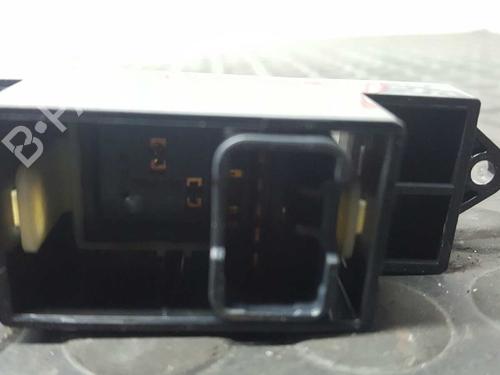 Left rear window switch MITSUBISHI ASX (GA_W_) 1.6 MIVEC (GA1W) | BP2769427I29