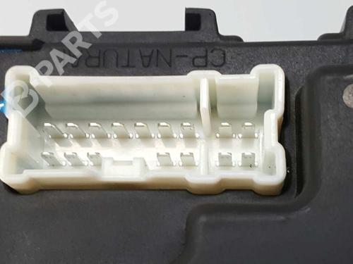 Zekeringkast RENAULT KOLEOS I (HY_) 2.0 dCi (HY0K) | BP3676538E1 