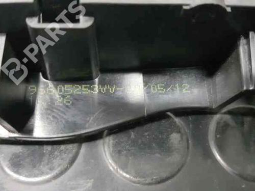 Front right interior door handle PEUGEOT 208 I (CA_, CC_) 1.6 HDi | BP3285684I14 
