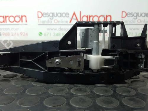 Rear right exterior door handle PEUGEOT 208 I (CA_, CC_) 1.6 HDi | BP2755831C130 