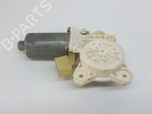 Used Left front window motor MERCEDES-BENZ E-CLASS (W211) E 320 CDI (211.026) (204 hp) 8871955