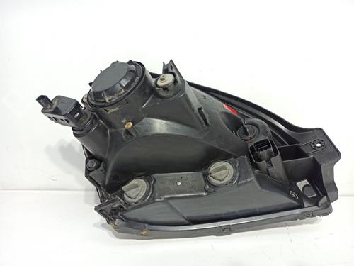 Left headlight HYUNDAI TUCSON (JM) 2.0 CRDi All-wheel Drive | BP18299278C28 