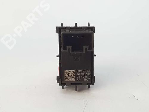 Right front window switch SKODA FABIA III (NJ3) 1.0 TSI | BP9858416I26 