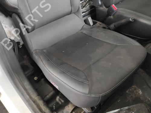 Right front seat RENAULT EXPRESS Box Body/MPV | BP22940747C16 - Image 2