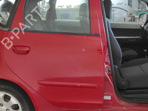 Dør høyre bak MITSUBISHI COLT VI (Z3_A, Z2_A) 1.3 (Z21A) (95 hp) 20673969